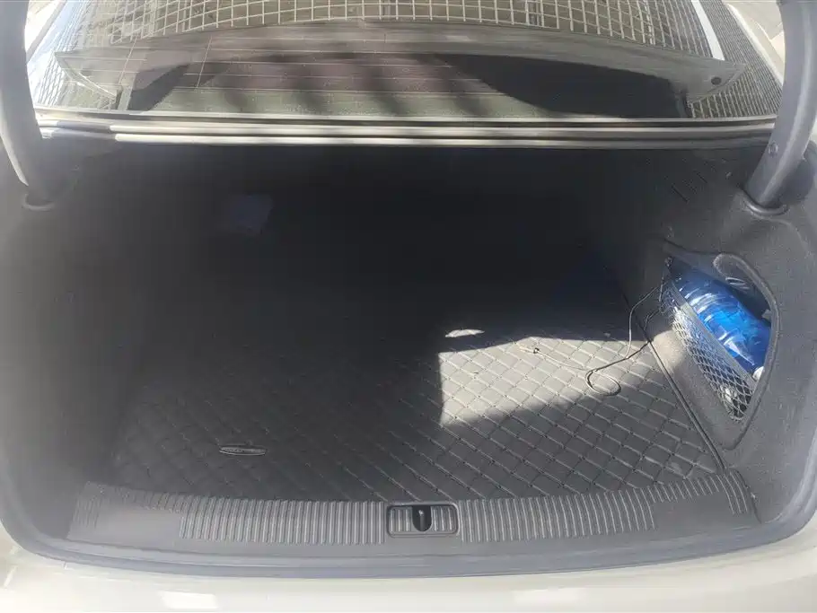 Audi A4L 2020 40 TFSI Fashion Elegance фото 4