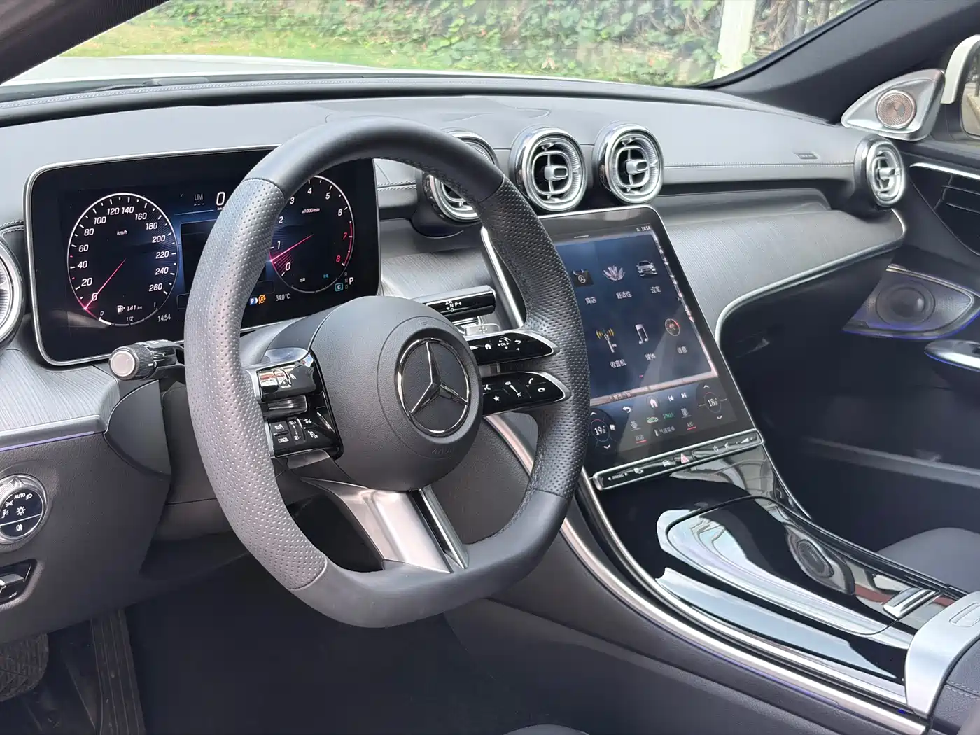 Mercedes-Benz C-Class 2024 C 200 L Sport Edition фото 15