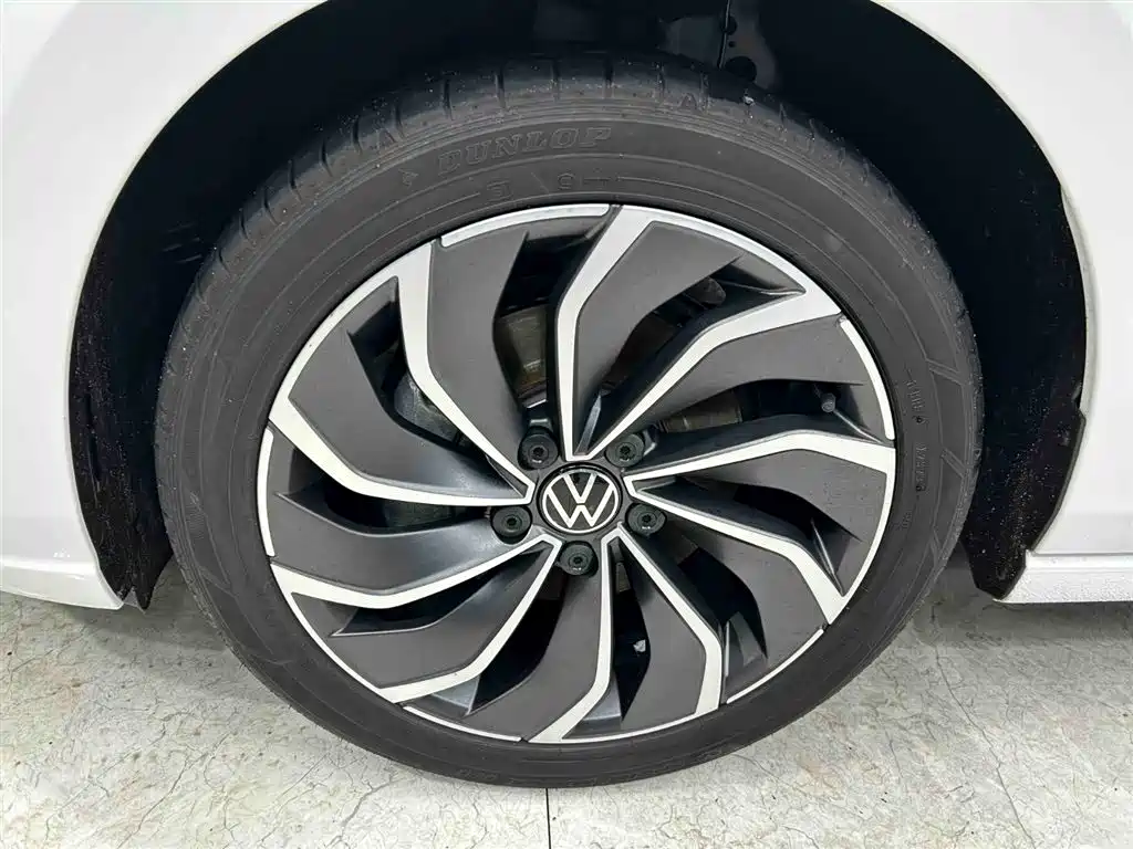 Volkswagen Golf 2023 280TSI DSG Pro фото 19