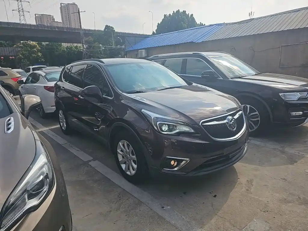 Фото 4 - Buick Envision Plus