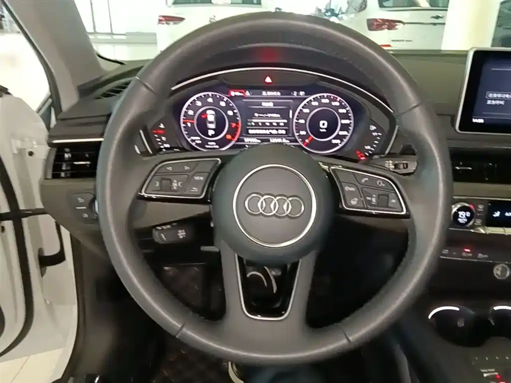 Audi A4L 2017 45 TFSI quattro Style Edition фото 11