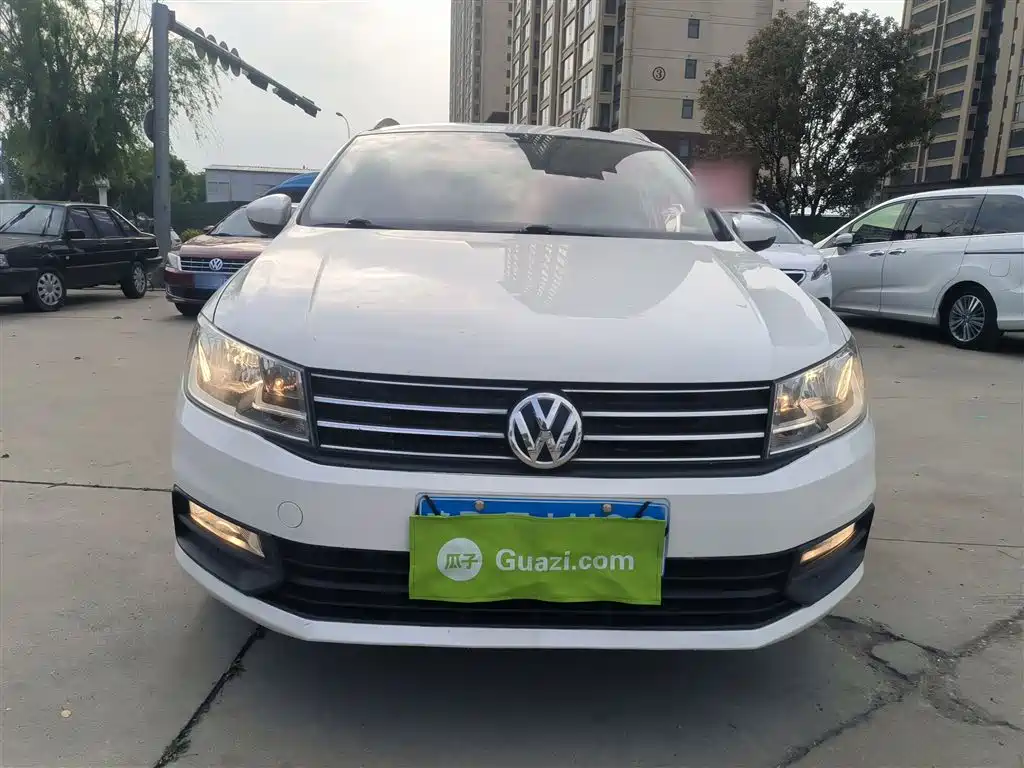 Volkswagen Santana 2017 Gran Santana 1.6L Auto Comfort фото 3