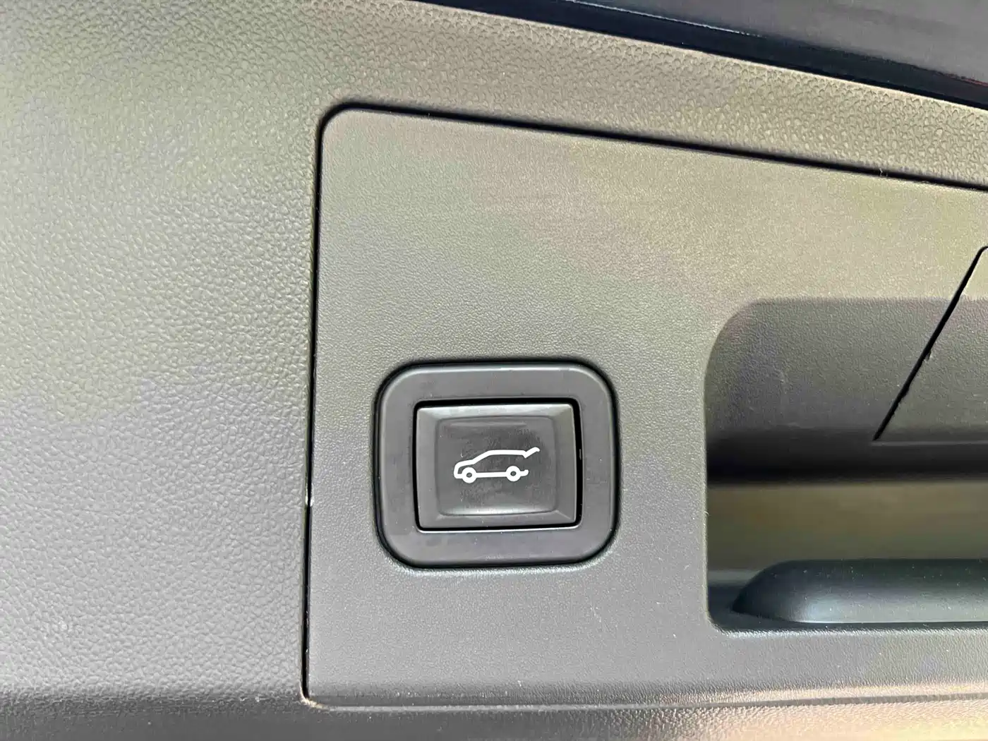Cadillac XT5 2017 2018 28E 4WD Leading