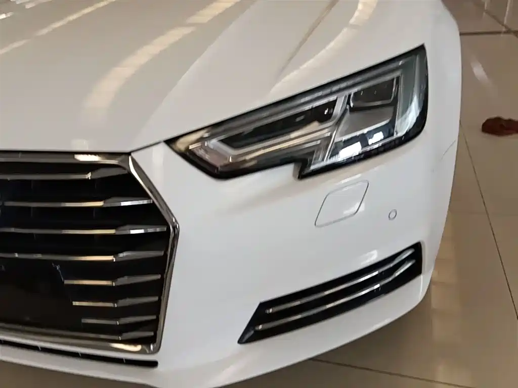 Audi A4L 2017 45 TFSI quattro Style Edition фото 24