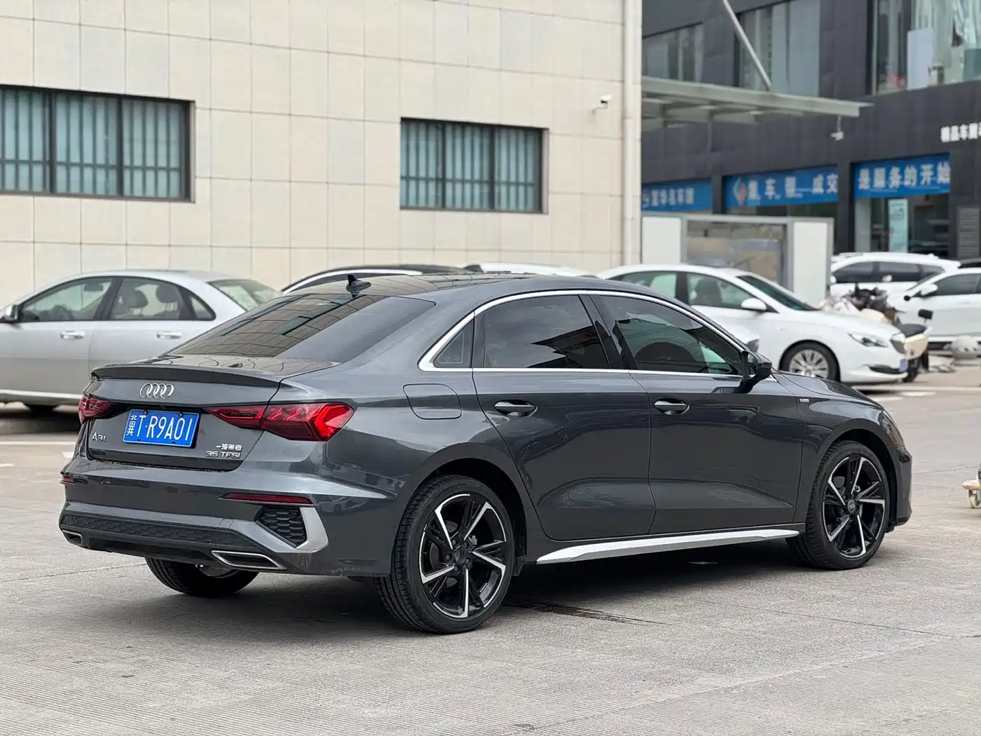 Audi A3 2022 A3L Limousine 35 TFSI Style Sport фото 9