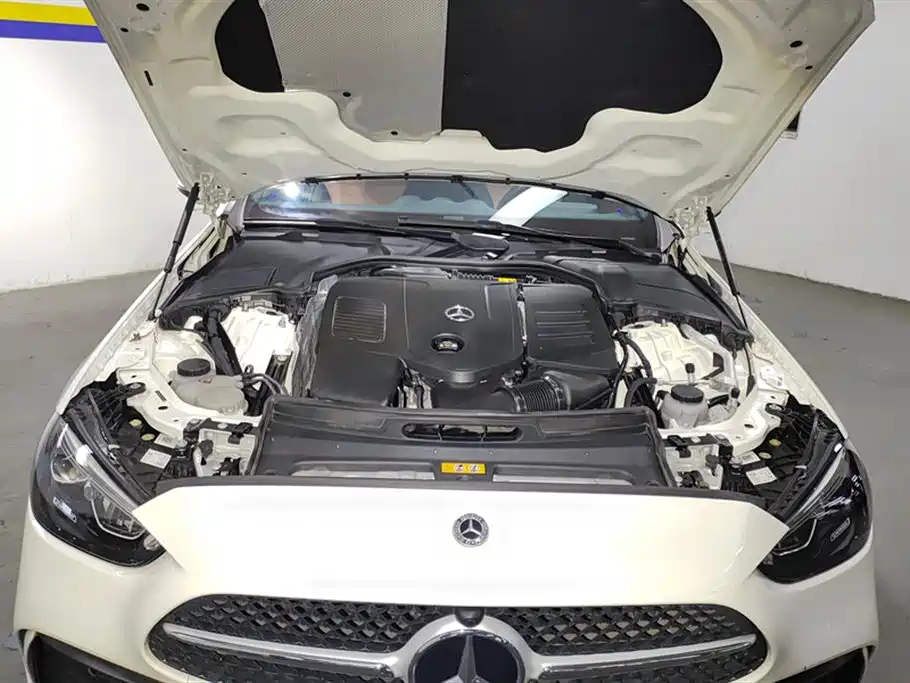 Mercedes-Benz C-Class 2023 C 200 L Sport фото 9