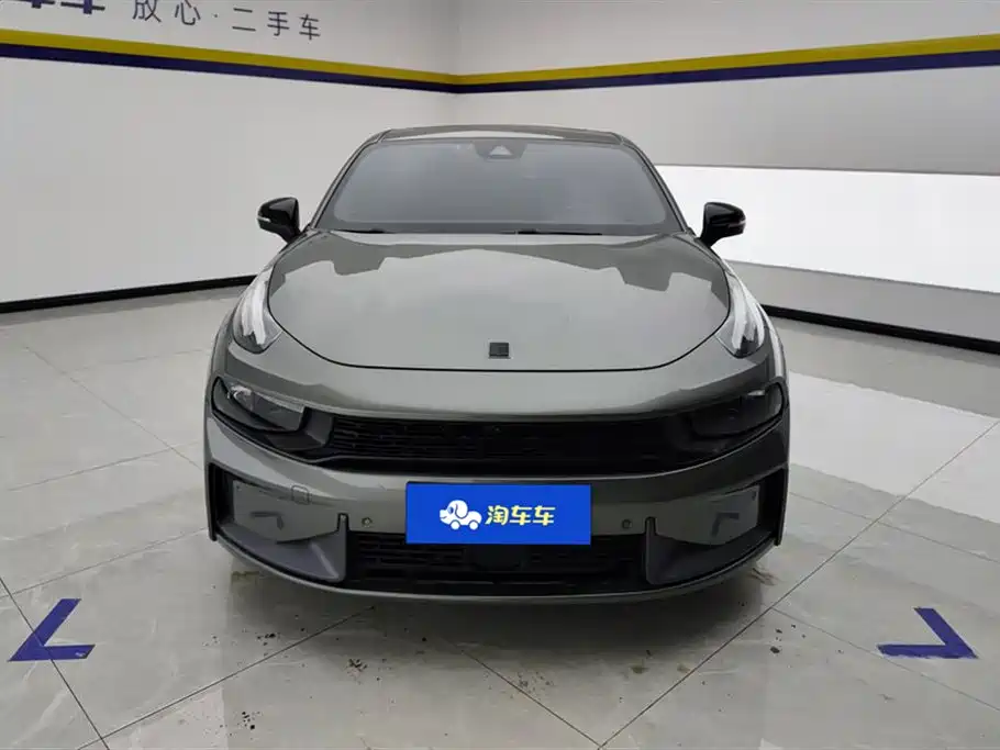 Lynk & Co 03 2021 1.5TD DCT Jin Champion Edition фото 2