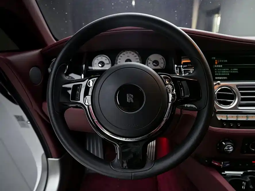 Rolls-Royce Wraith 2018 6.6T Standard фото 15