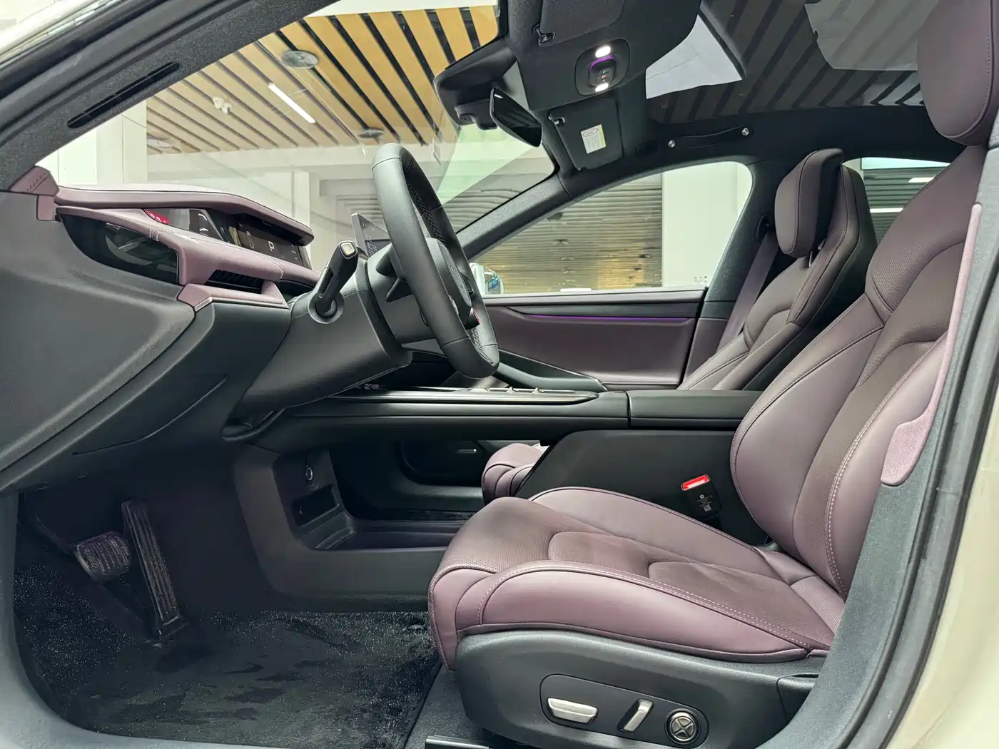 Xiaomi Auto Xiaomi SU7 2024 RWD Long Range Intelligent Driving Edition фото 10