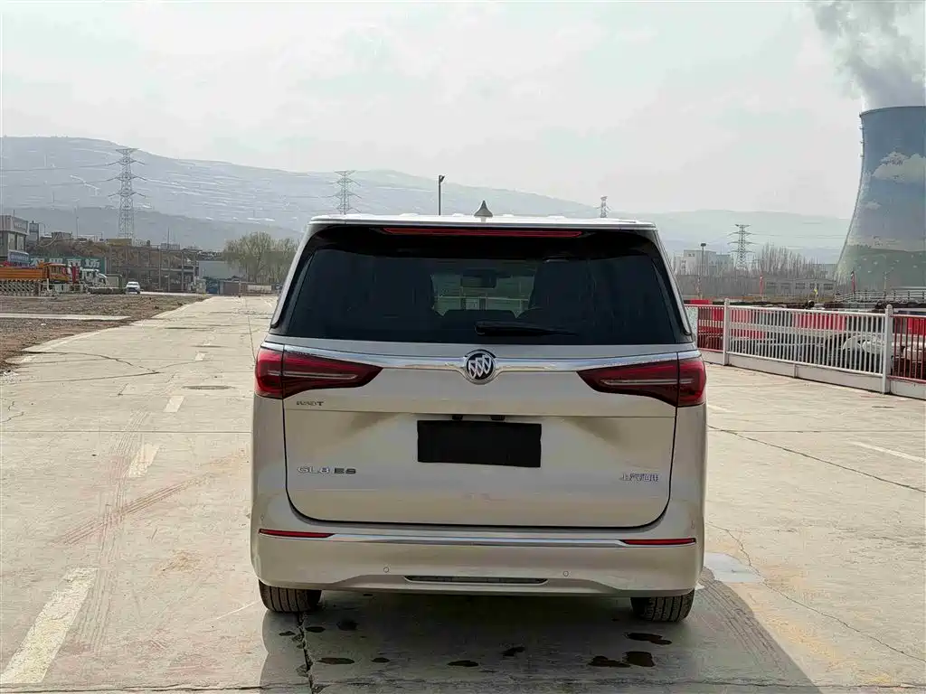 BUICK GL8