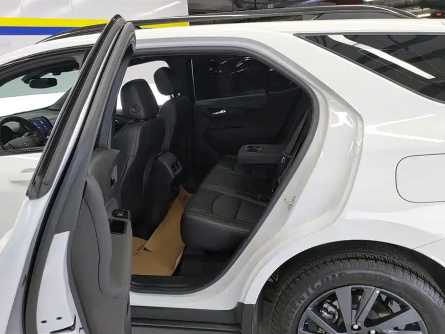 CHEVROLET EXPLORER