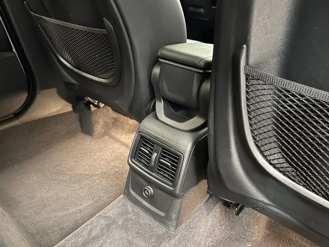 BMW X1 2018 sDrive18Li Fashion Model фото 13