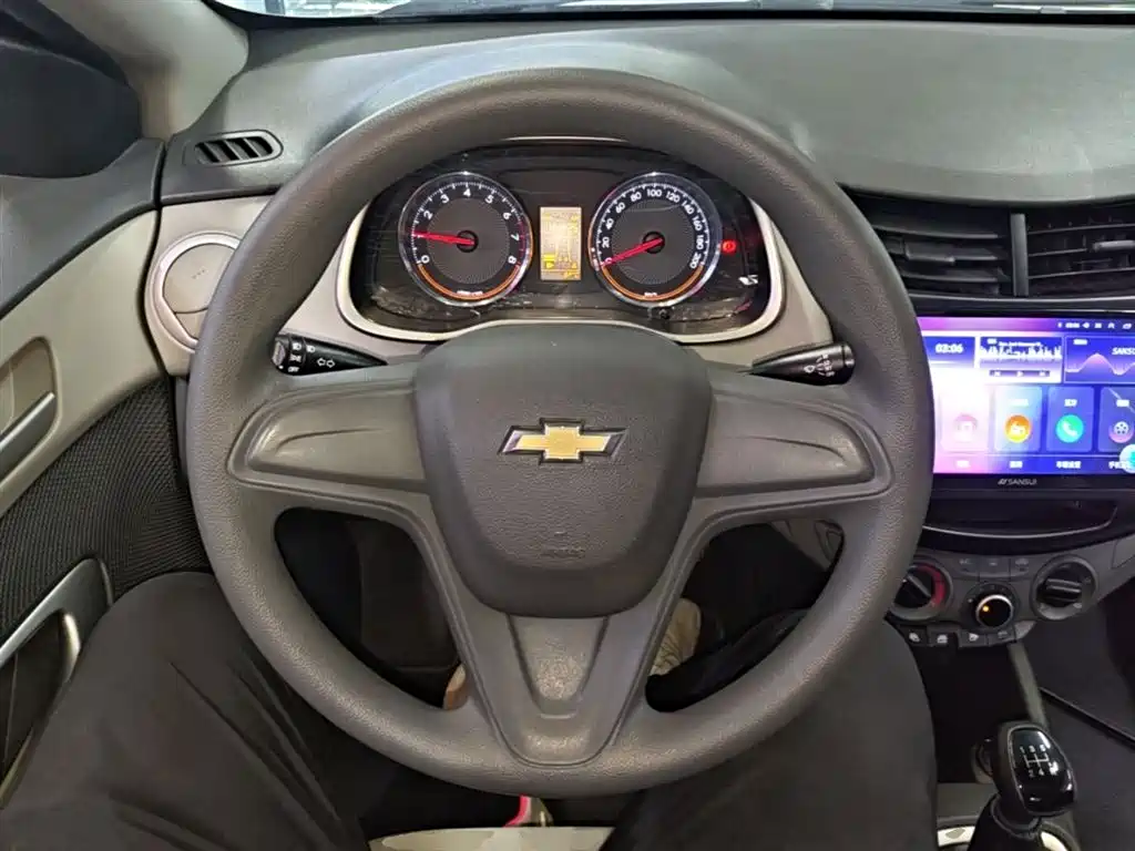 Chevrolet Sail 2016 Sail 3 1.3L Manual Comfort Sunroof Edition фото 11
