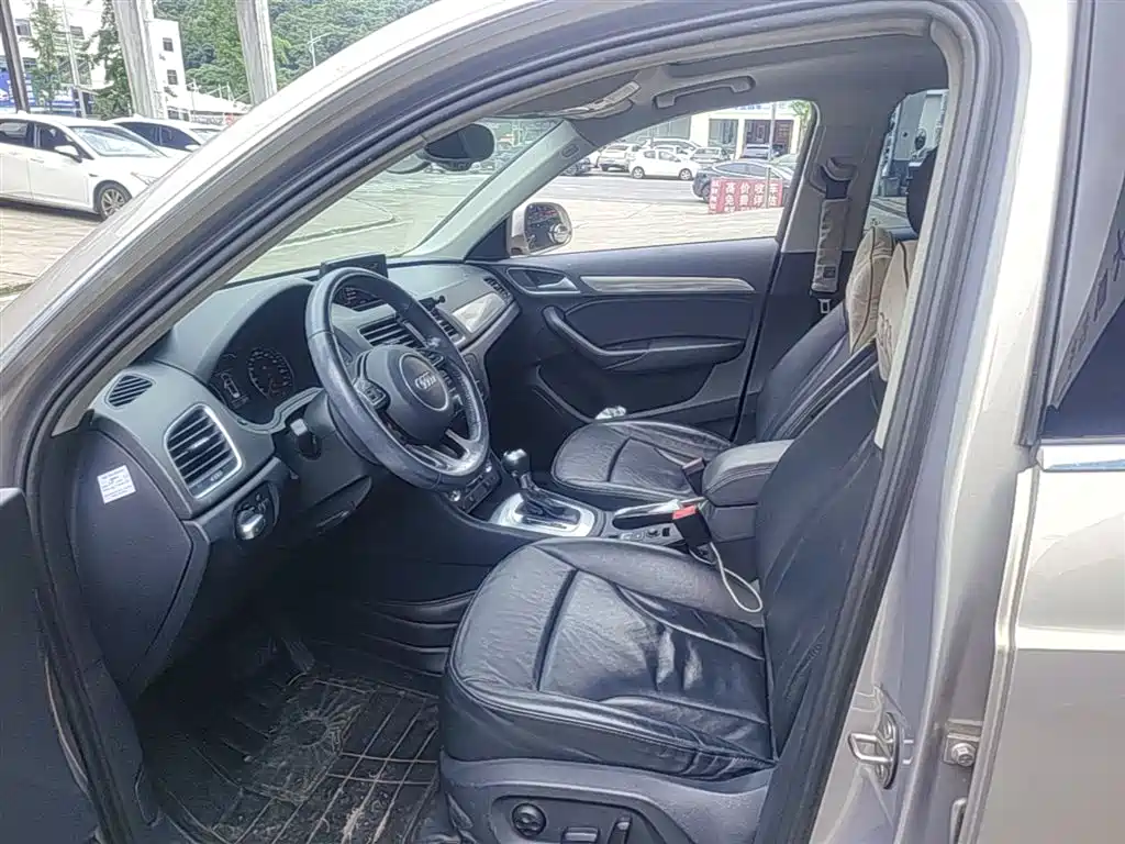 Audi Q3 2015 35 TFSI Comfort фото 15