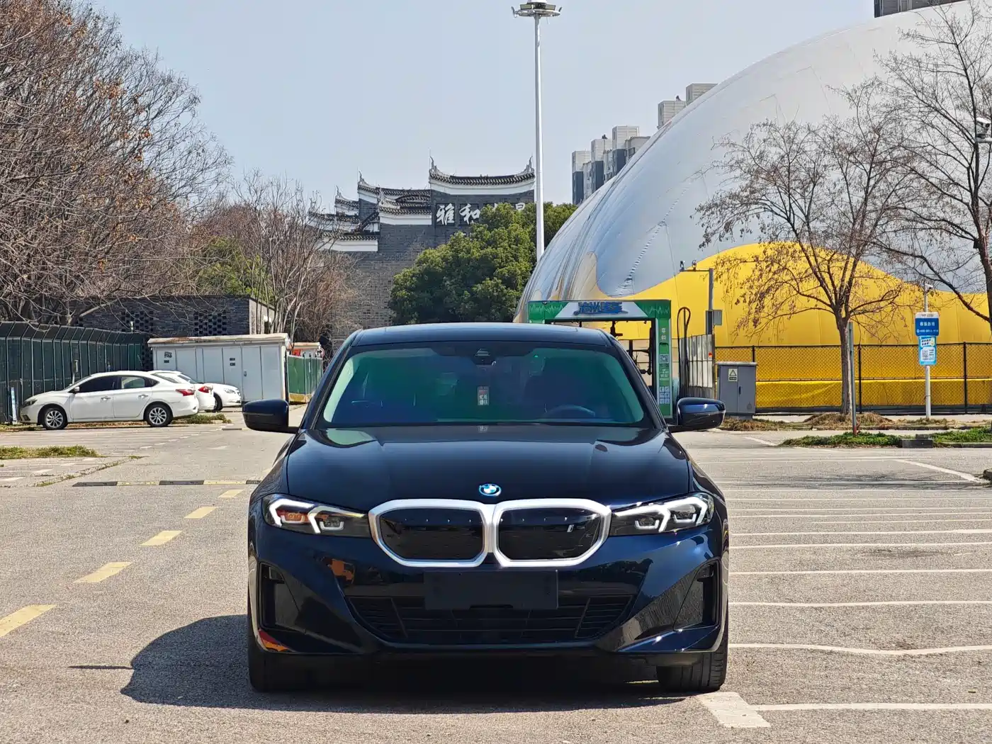 BMW i3 2022 eDrive 35 L фото 3