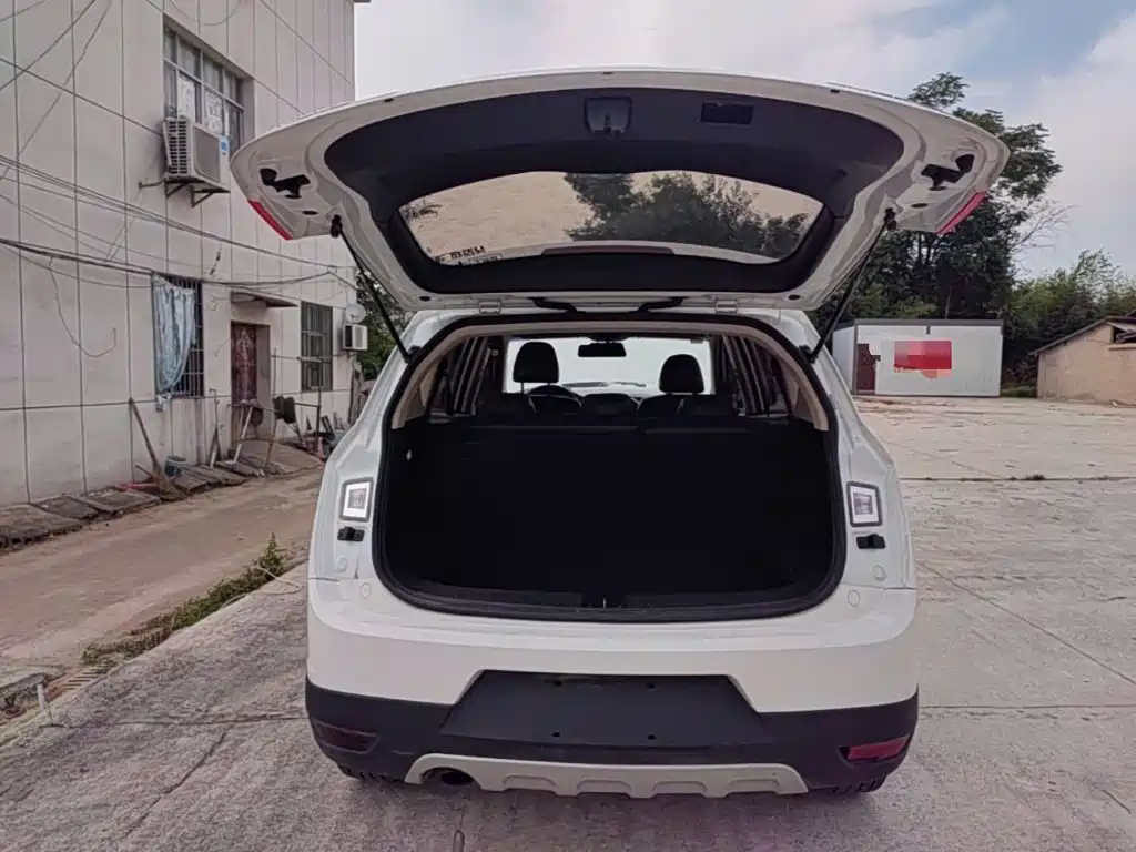 Baojun 560 2017 2016 1.8L Manual Value
