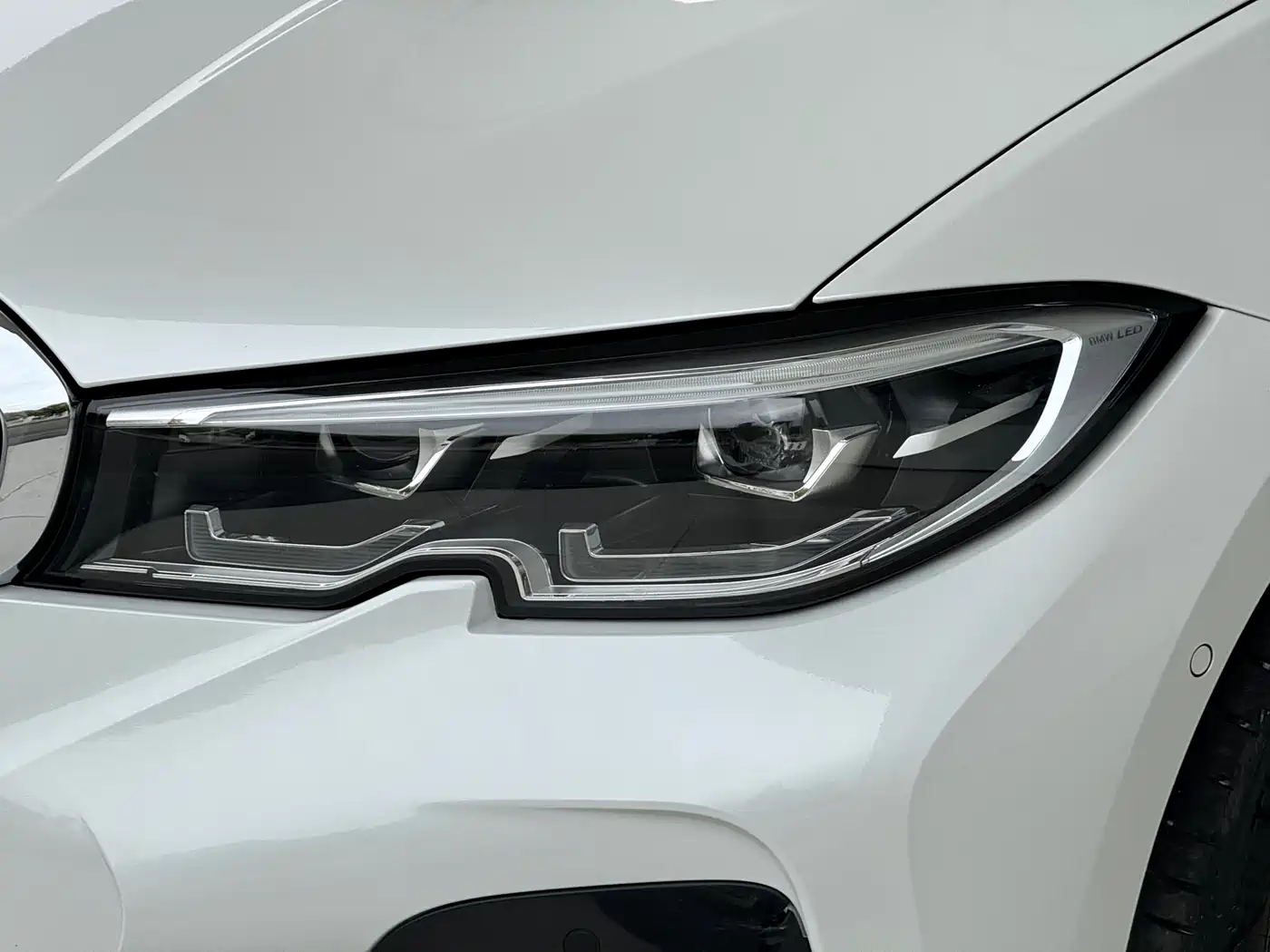BMW 3 Series 2020 325Li M Sport Package фото 9