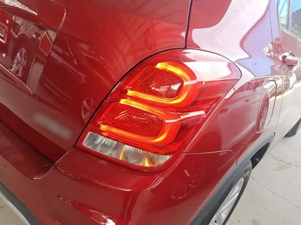 Chevrolet Trax 2017 1.4T Automatic 2WD Luxury фото 8