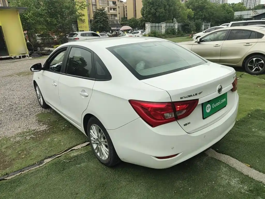 Buick Excelle 2015 15N Automatic Elite фото 5