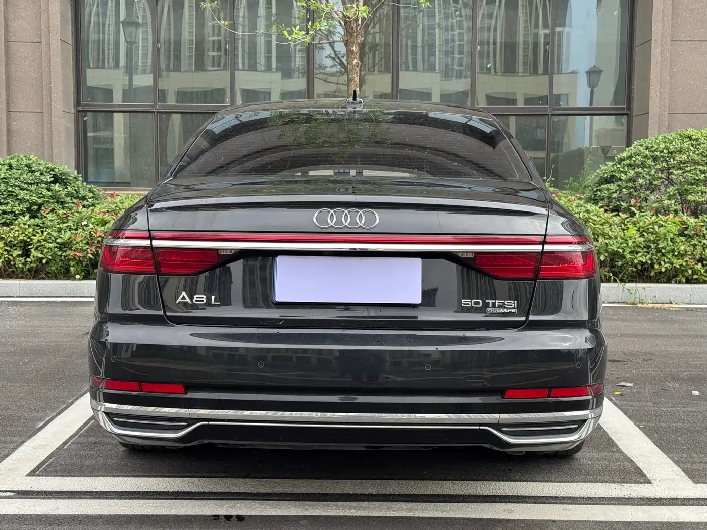 Audi A8 2021 A8L 50 TFSI quattro Comfort фото 9