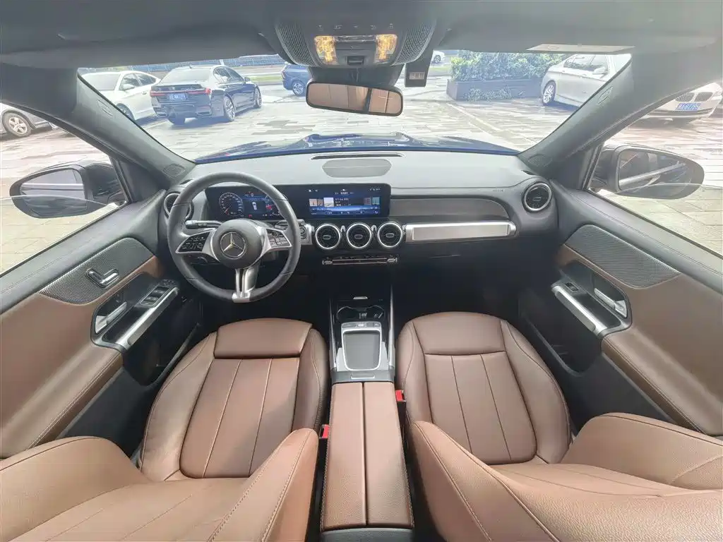 Mercedes-Benz GLB 2024 GLB 200 Fashion фото 5