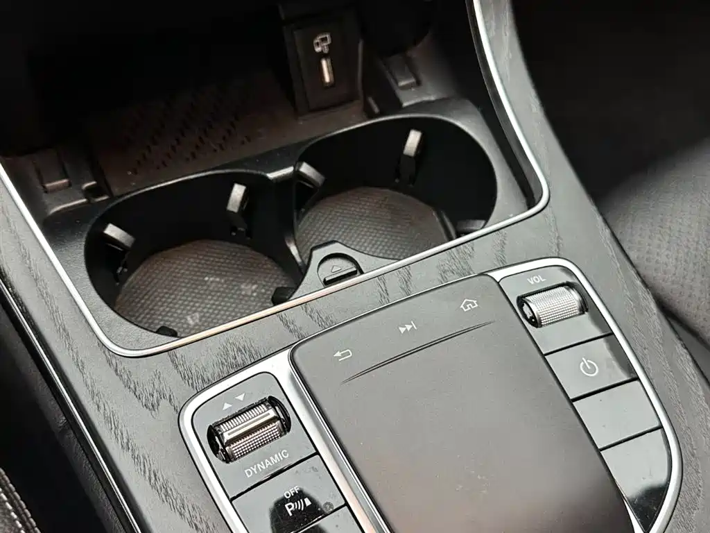 Mercedes-Benz C-Class 2020 Facelift C 260 Sport Version фото 16