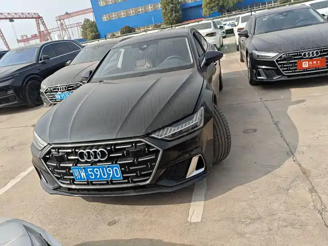 AUDI A7L