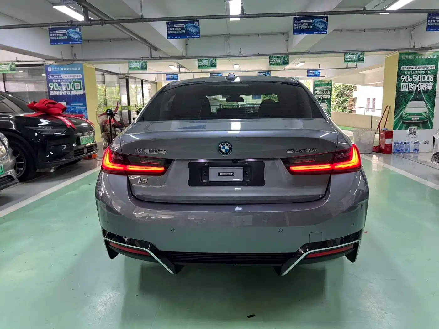BMW i3 2022 eDrive 35 L фото 8