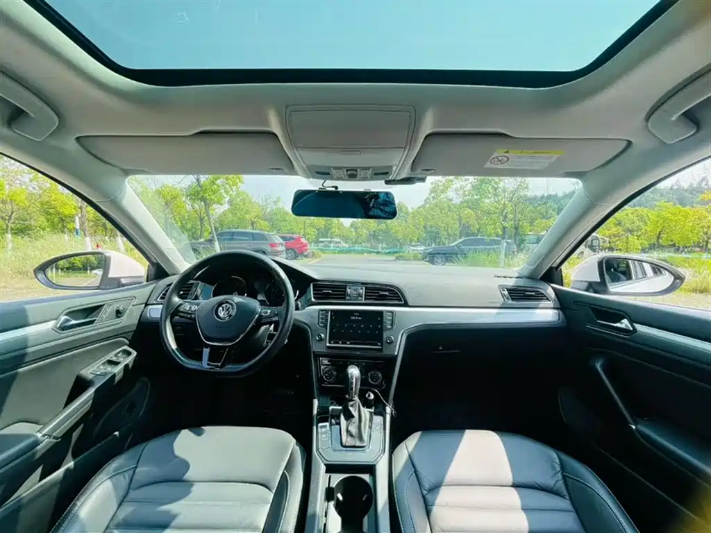 Volkswagen Lamando 2018 280TSI DSG Comfort Edition фото 21