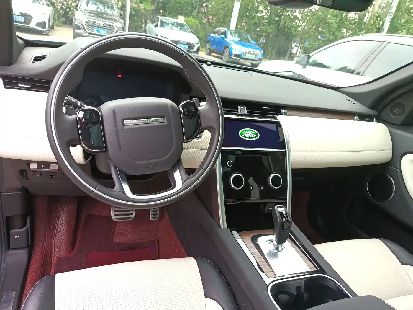 Land Rover Discovery Sport 2021 249PS R-Dynamic S Performance Edition фото 12