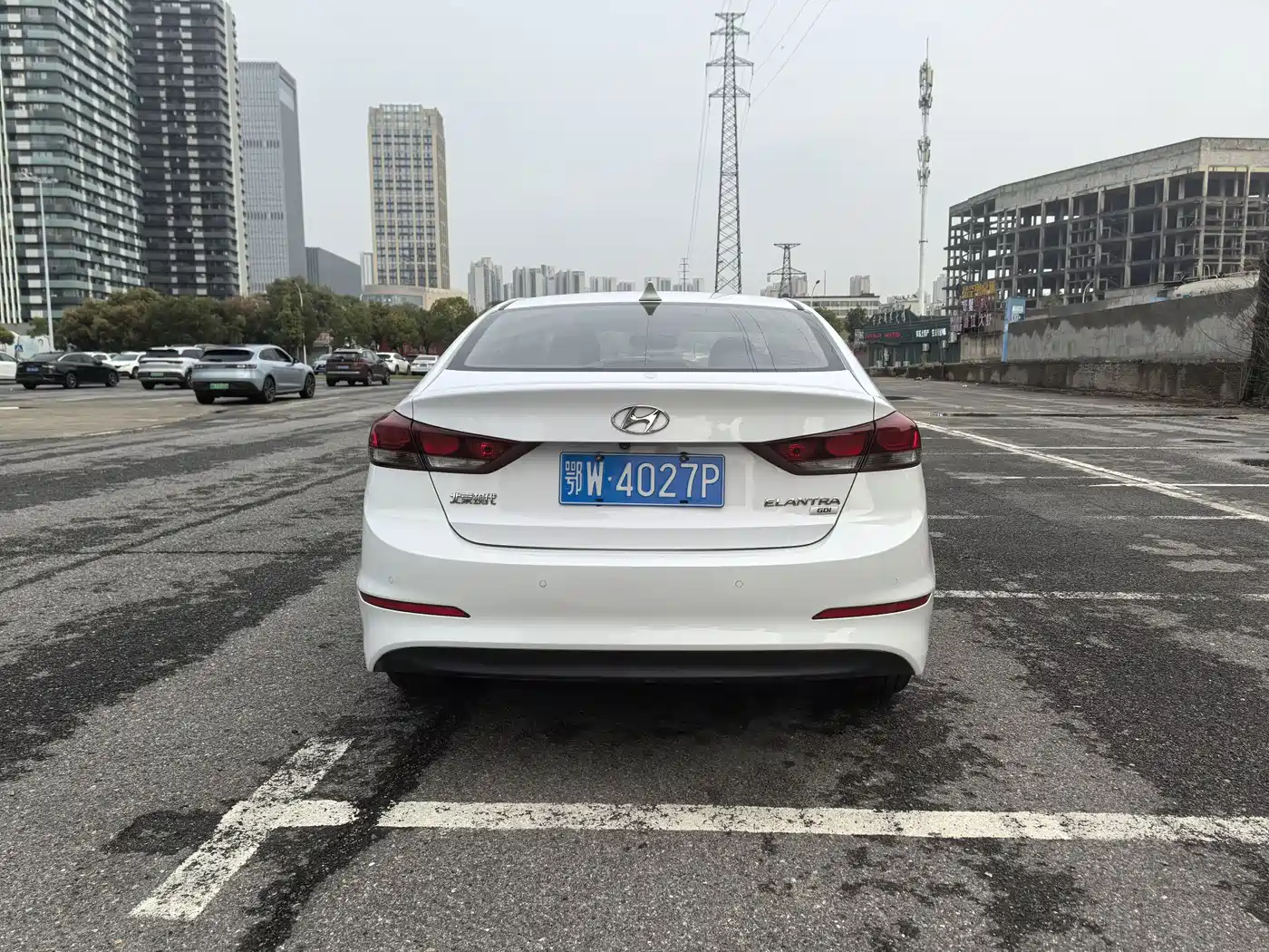 Hyundai Elantra 2016 Model 1.6L Automatic Smart Elite фото 5