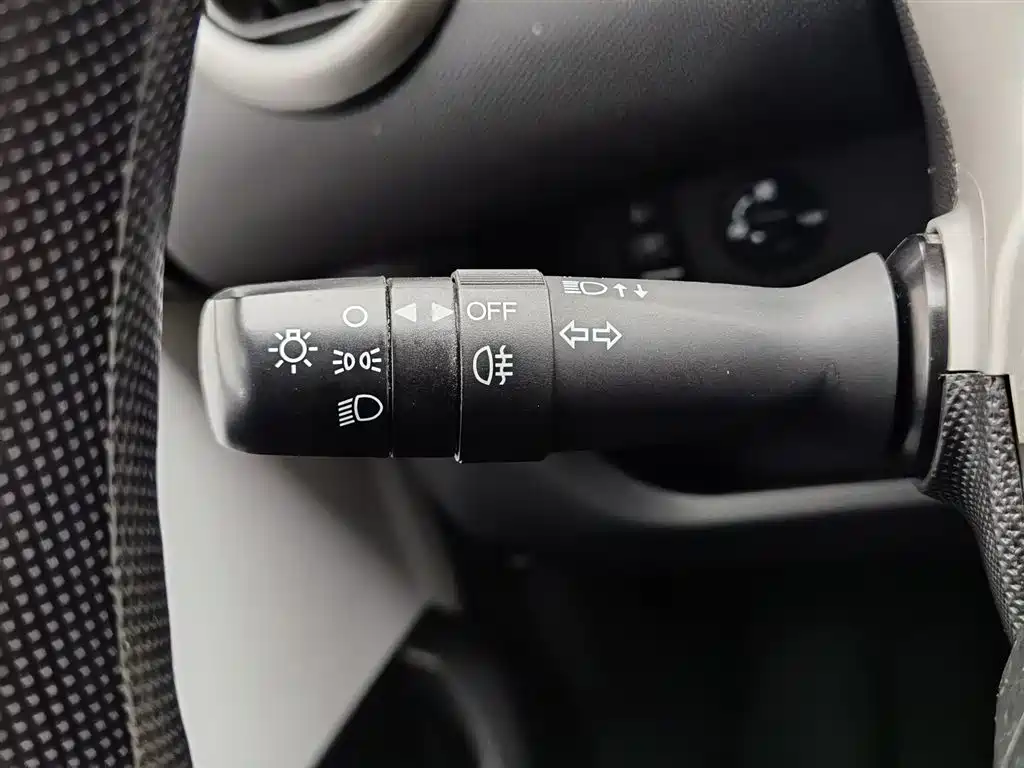 BYD F0 2018 2015 1.0L AMT Xuan Cool Edition