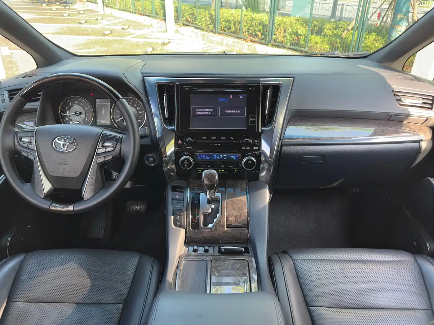 Toyota Alphard 2018 Facelift 3.5L Premium Edition фото 19