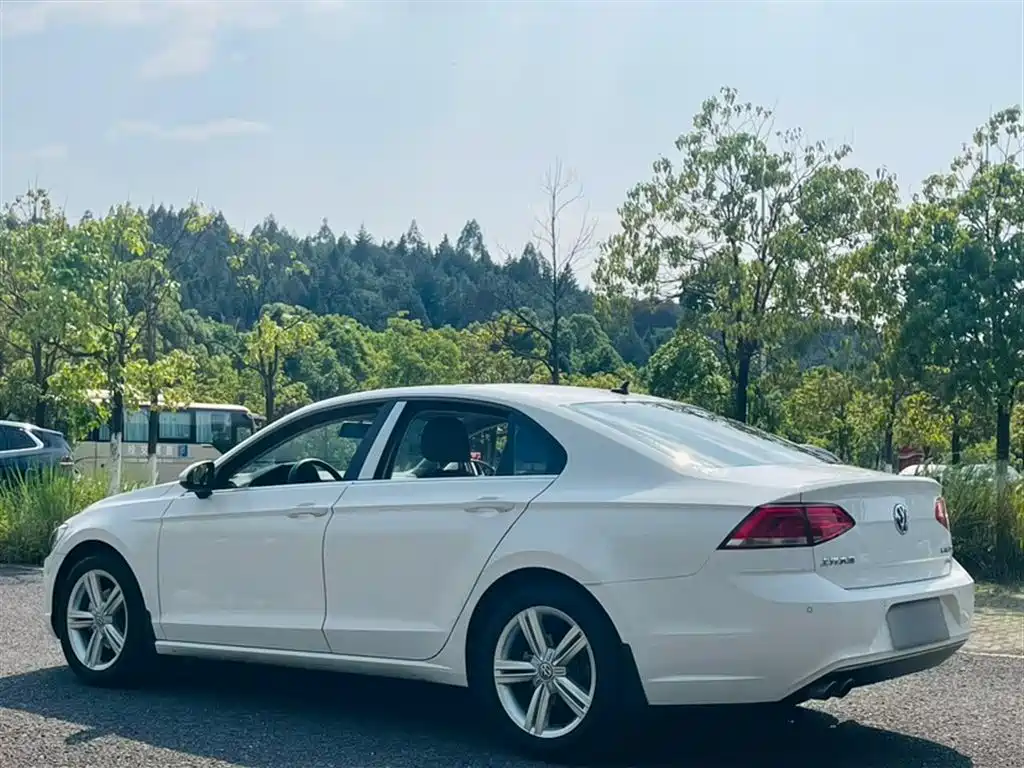 Volkswagen Lamando 2018 280TSI DSG Comfort Edition фото 10