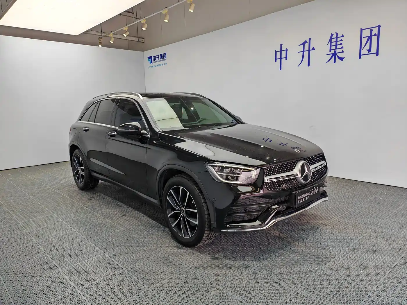 Mercedes-Benz GLC 2021 GLC 260 L 4MATIC Luxury фото 3