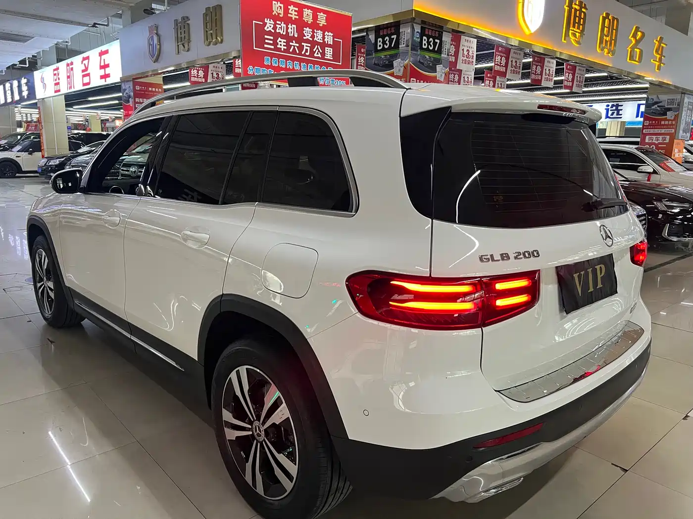 Mercedes-Benz GLB 2024 GLB 200 Dynamic фото 4