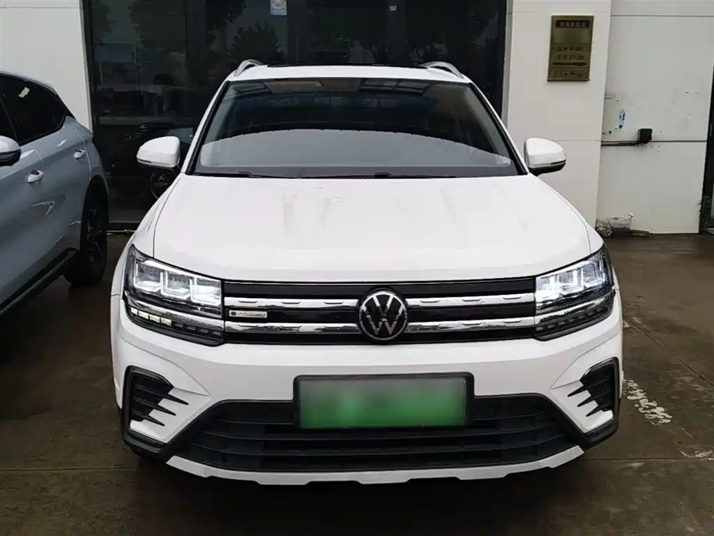 Volkswagen Tharu New Energy 2021 Panorama Premium Edition фото 3
