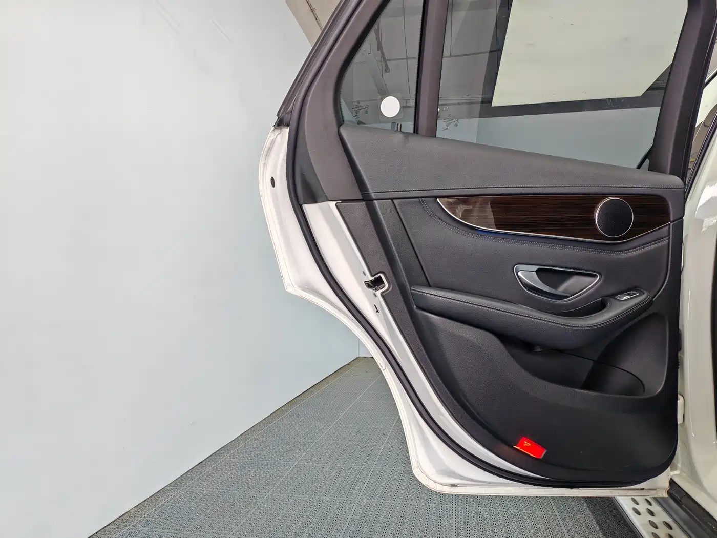 Mercedes-Benz GLC 2017 GLC 260 4MATIC Luxury фото 14