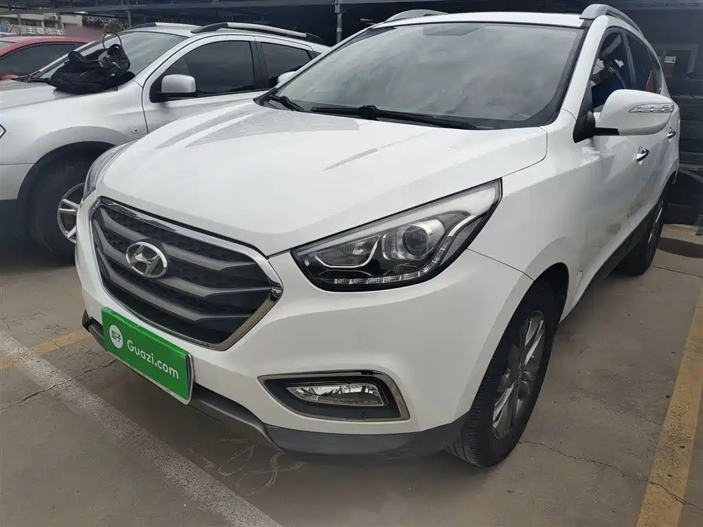 Hyundai Beijing Hyundai ix35 2015 2.0L Automatic 2WD Smart China V фото 2