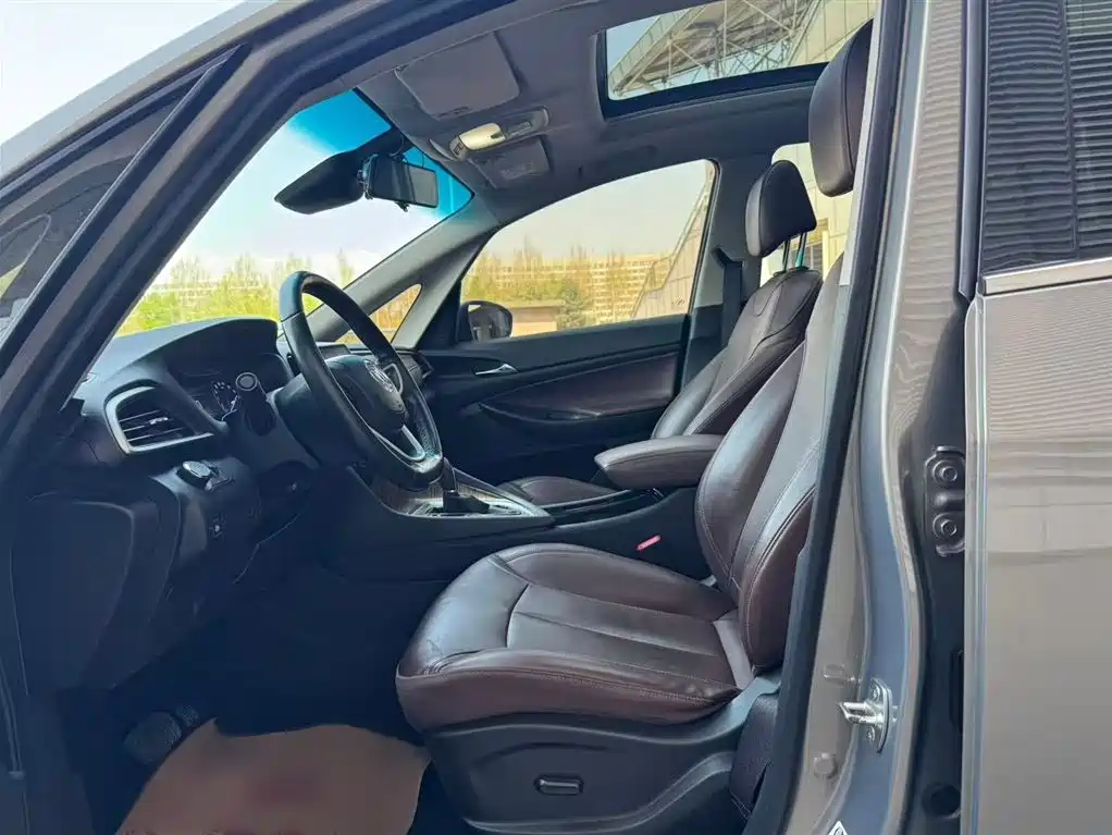 Buick GL6 2018 18T 6-Seater Luxury фото 9