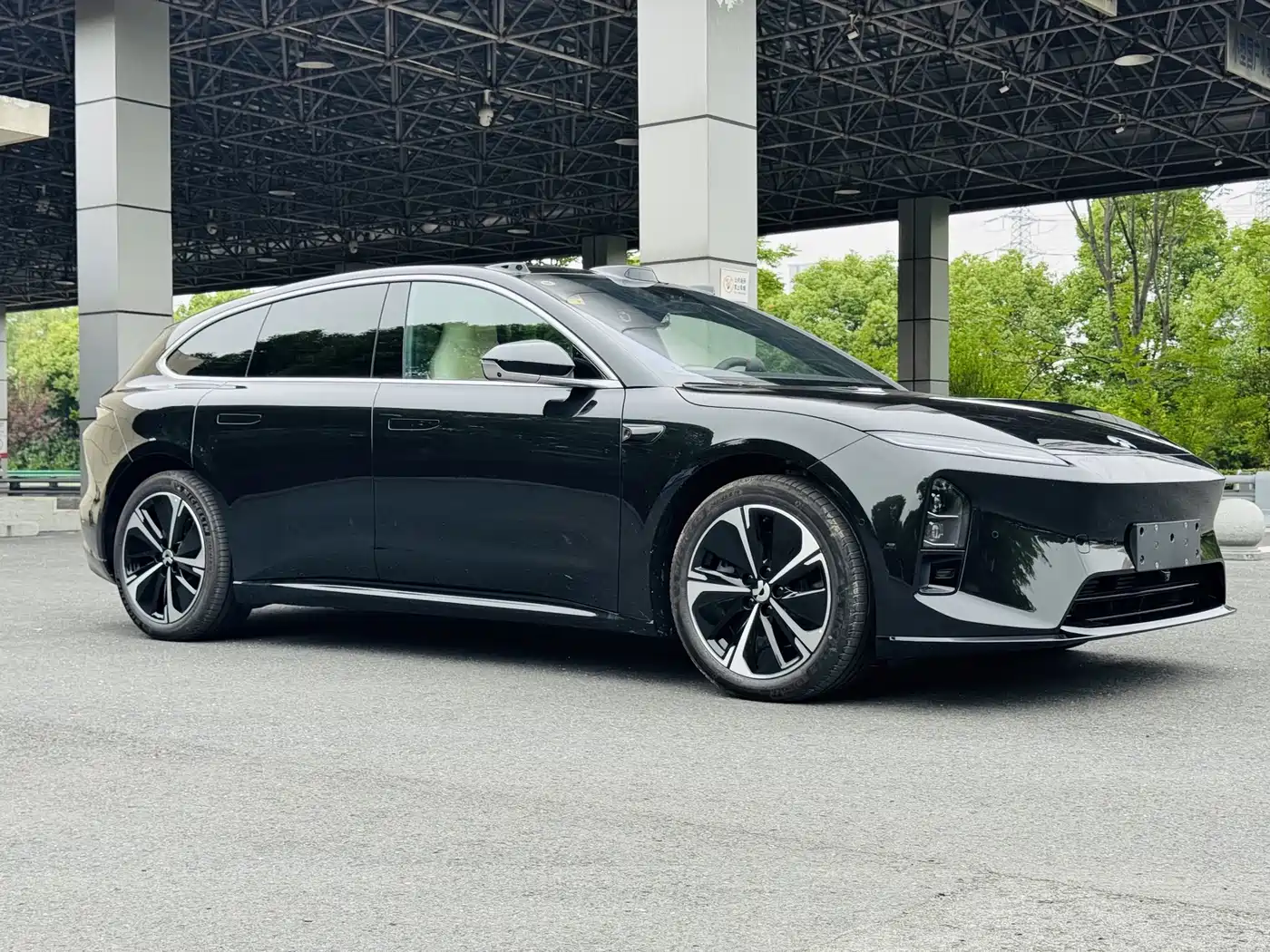 NIO ET5T фото 3
