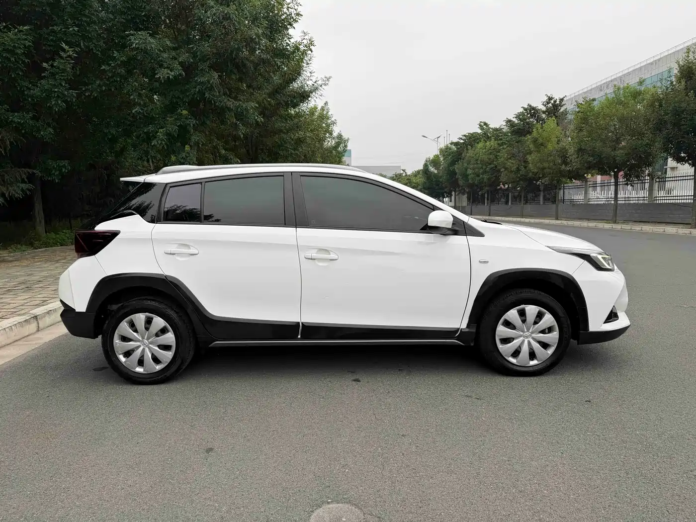 Toyota YARiS L Zhi Xuan 2022 Zhi Xuan X 1.5L CVT Leading PLUS Edition фото 3
