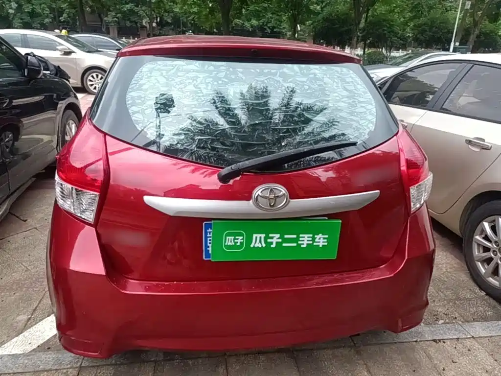 Toyota YARiS L Zhi Xuan 2015 1.5E Auto Charming Edition фото 6