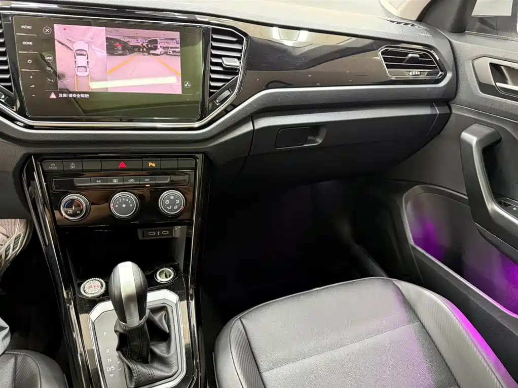 Volkswagen T-ROC 2022 280TSI DSG 2WD Comfort PLUS фото 17
