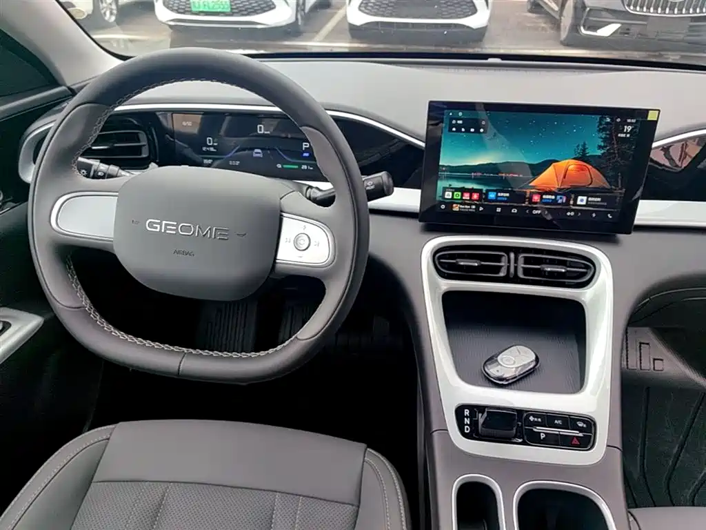 Geely Galaxy Starry Wish 2026 Edition 310km Youth Version фото 10