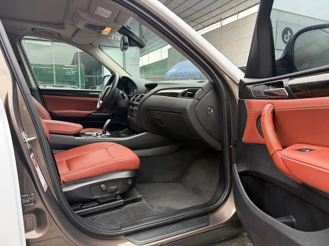BMW X3 (Import) 2011 xDrive28i Luxury фото 10