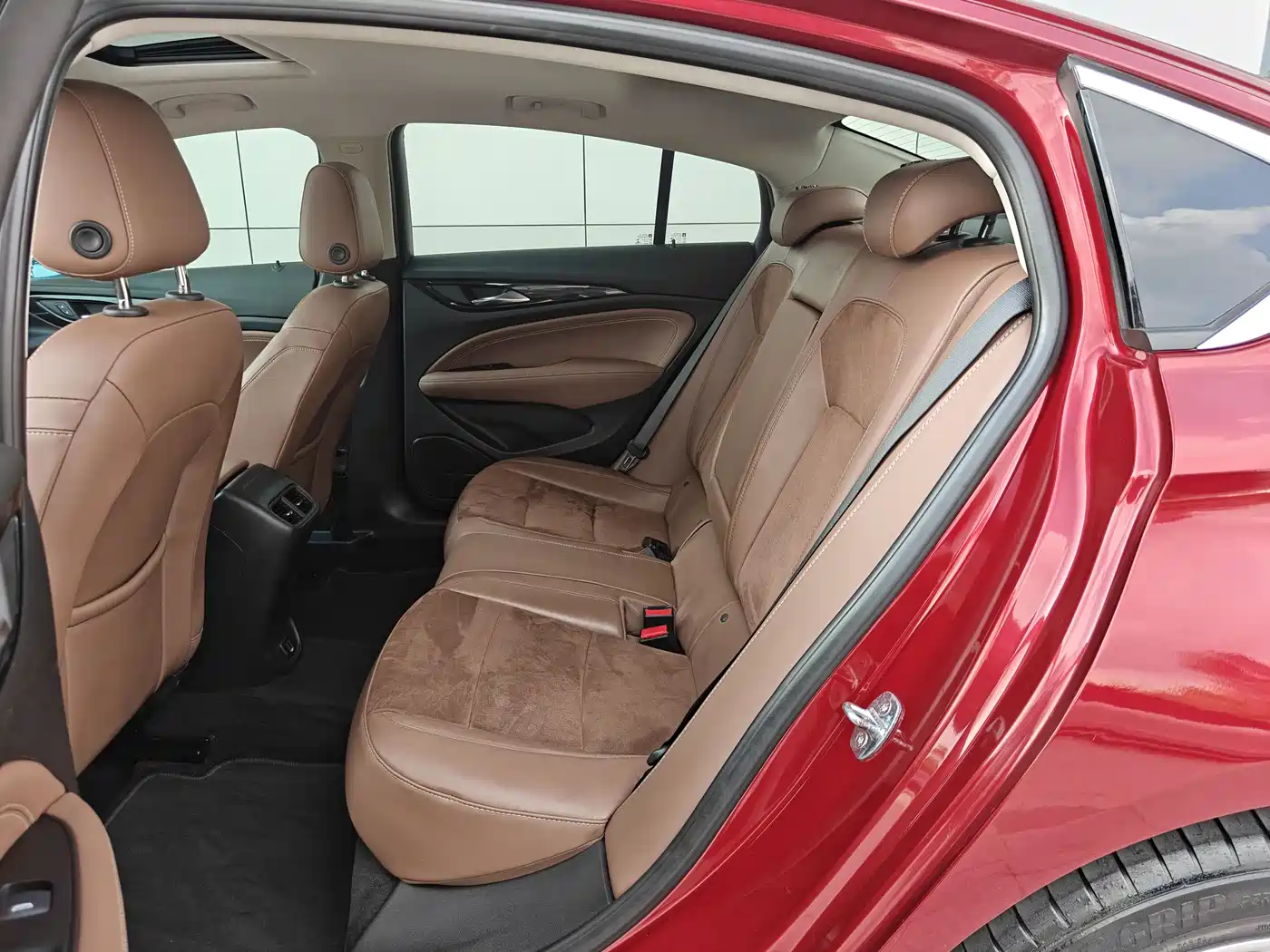 Buick Regal 2017 20T Elite Type фото 6