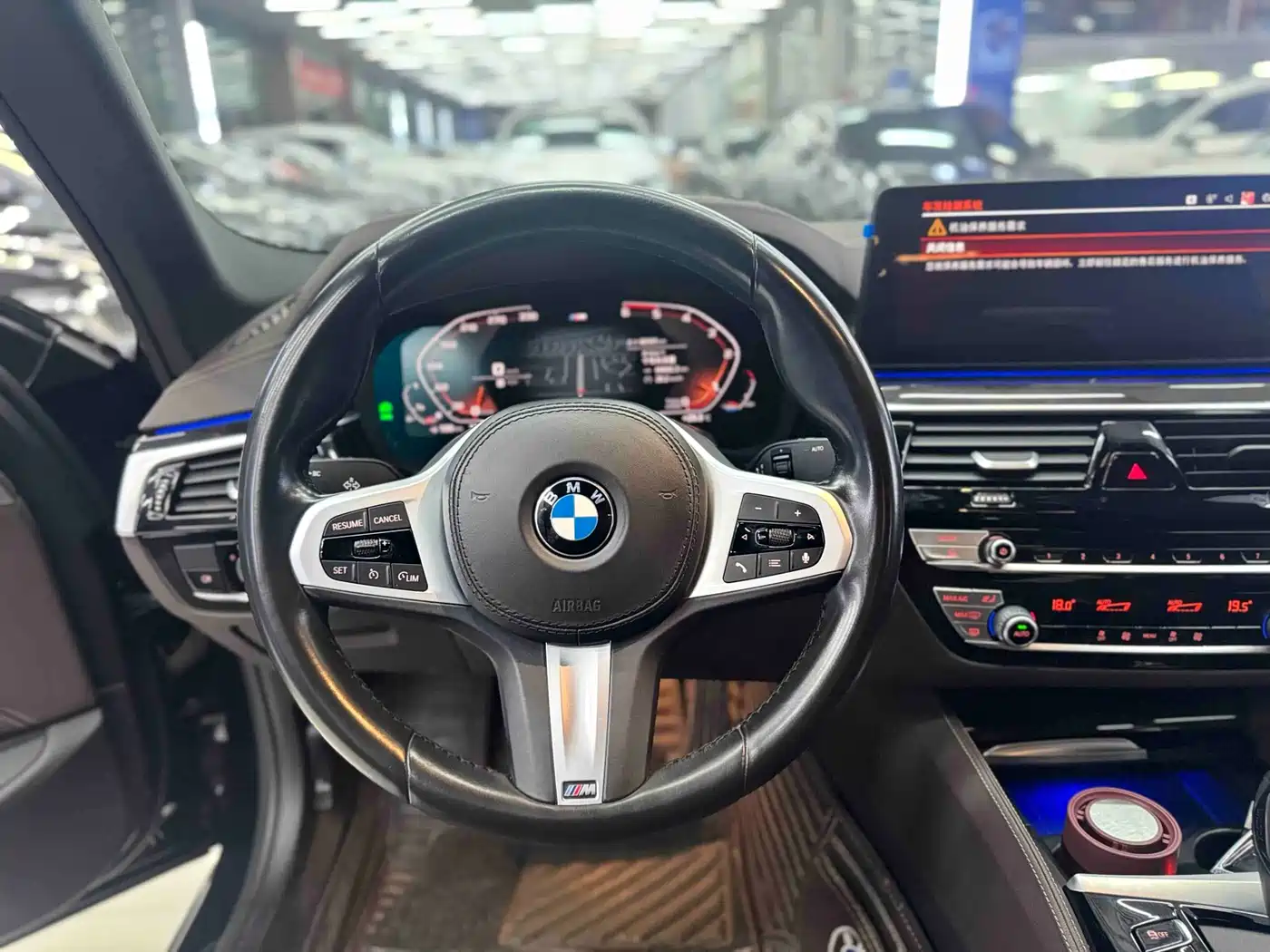 BMW 5 Series 2021 525Li M Sport Package фото 13