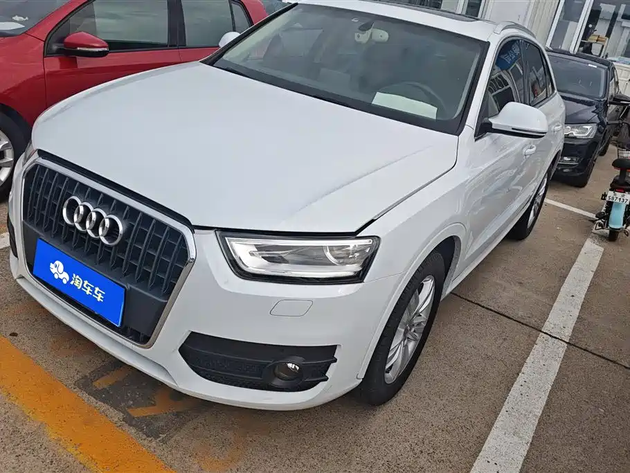 Audi Q3 2015 30 TFSI Comfort