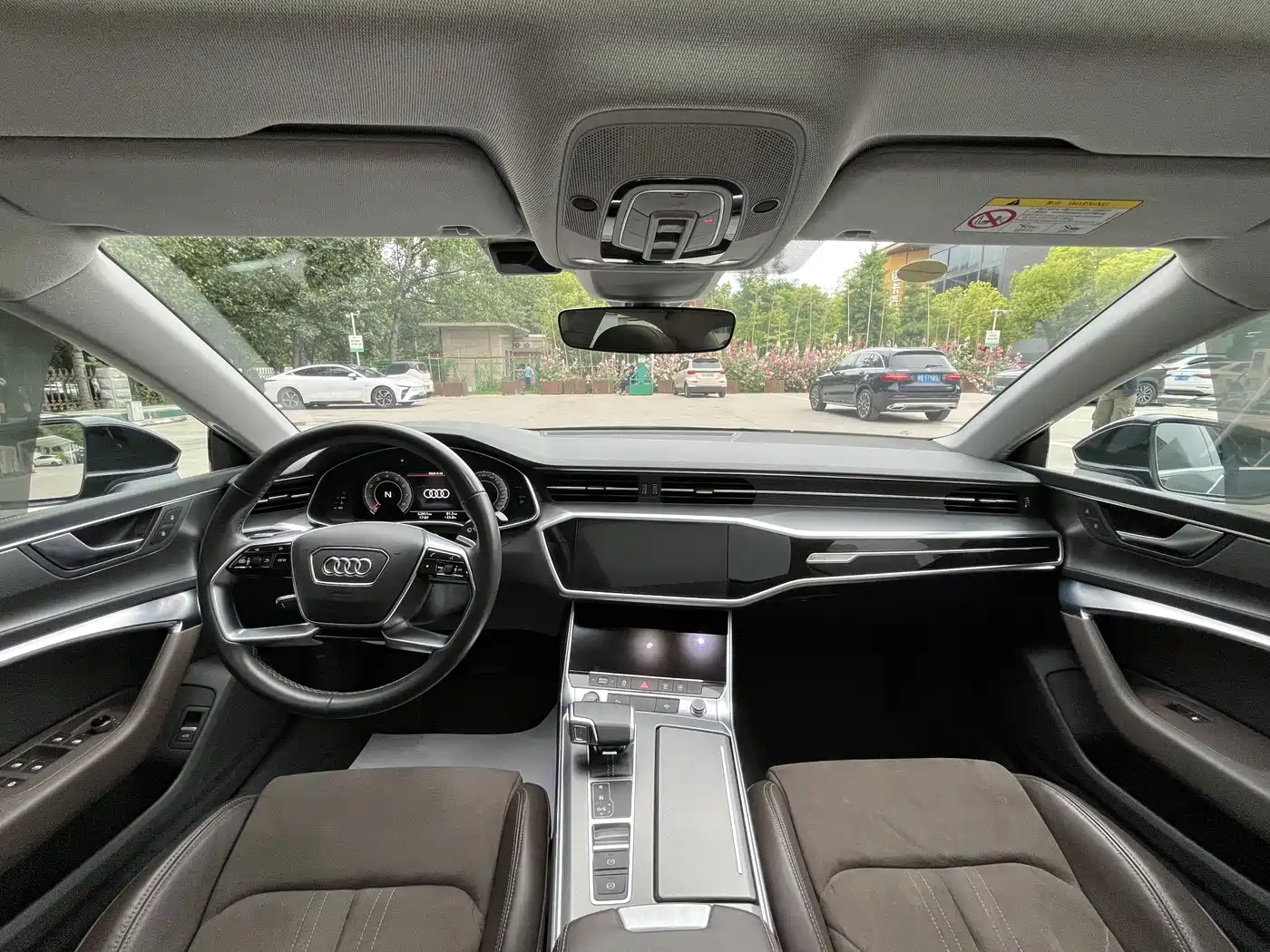 Audi A7L 2024 45TFSI S-line Dream Edition Crystal Package фото 14